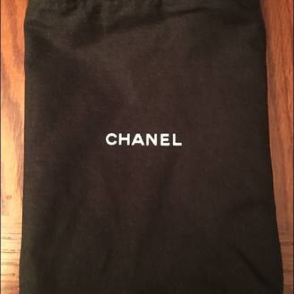 Brand new- Authentic Chanel calfskin pink wallet - Picture 9 of 10